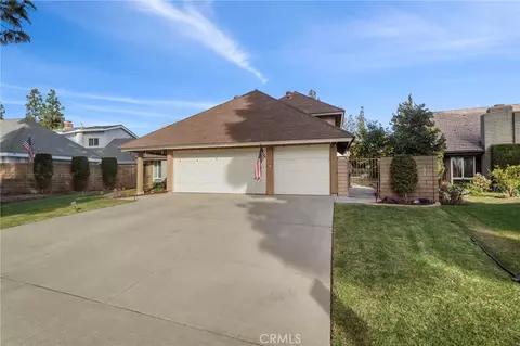 1420 Old River Rd, Fullerton, CA 92831