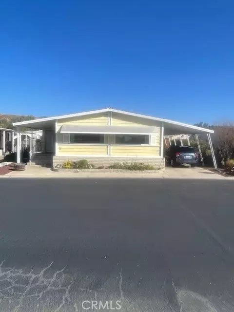 2230 Lake Park Dr #143, San Jacinto, CA 92583