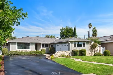 19437 Bryant St, Northridge, CA 91324