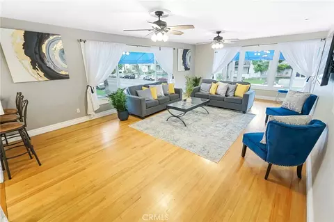 1164 E Ocean Blvd, Long Beach, CA 90802