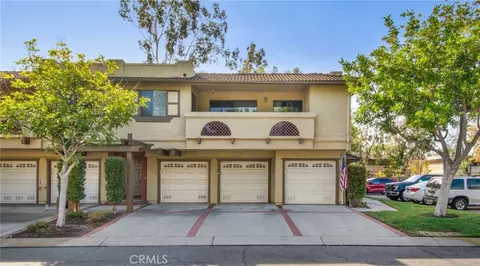 25216 Tanoak Ln, Lake Forest, CA 92630
