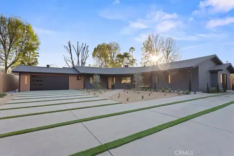 23136 Dolorosa St, Woodland Hills, CA 91367