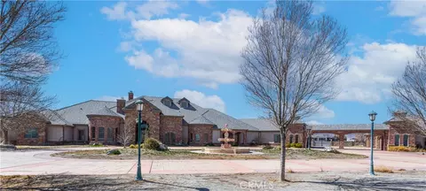 111 S Mahan St, Ridgecrest, CA 93555