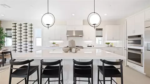 29635 Corte Ballenas, Valencia, CA 91354