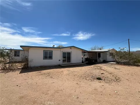 Exterior - 2674 Chapton Ln, Landers, CA 92285 photo 2 of 7