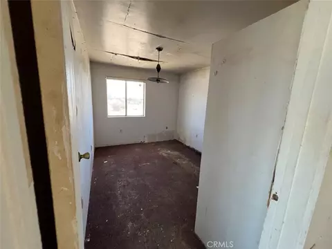 Bedroom - 2674 Chapton Ln, Landers, CA 92285 photo 2 of 3