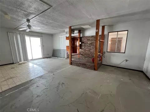 Living - 2674 Chapton Ln, Landers, CA 92285 photo 3 of 6