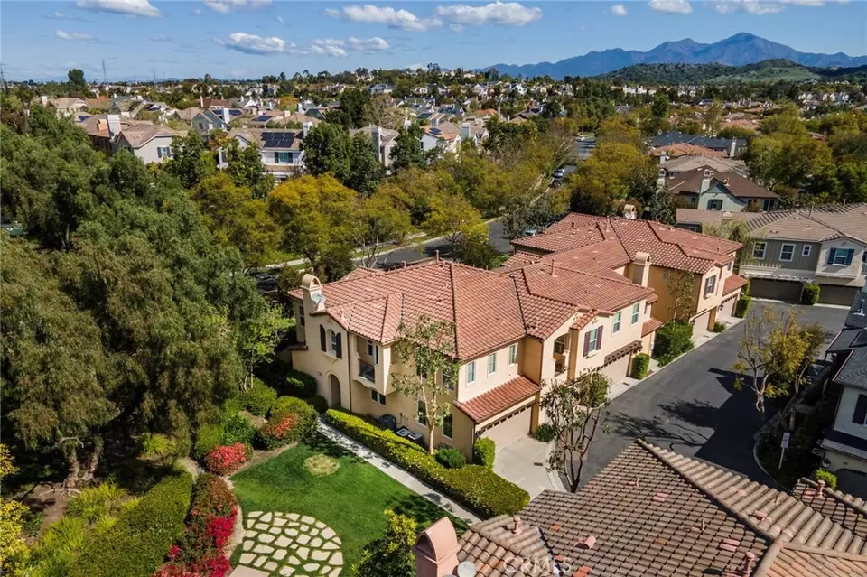 View/Area - 16 Aryshire Ln, Ladera Ranch, CA 92694 photo 1 of 6