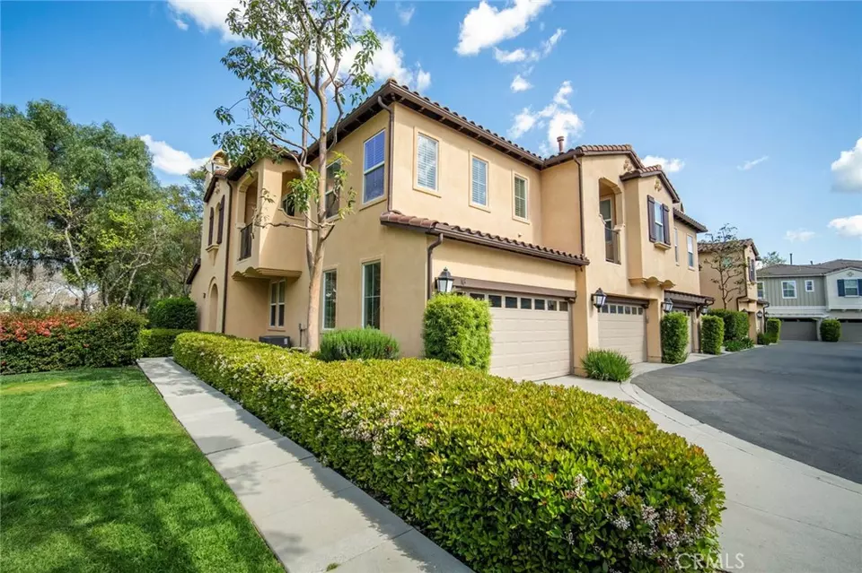 Exterior - 16 Aryshire Ln, Ladera Ranch, CA 92694 photo 7 of 11