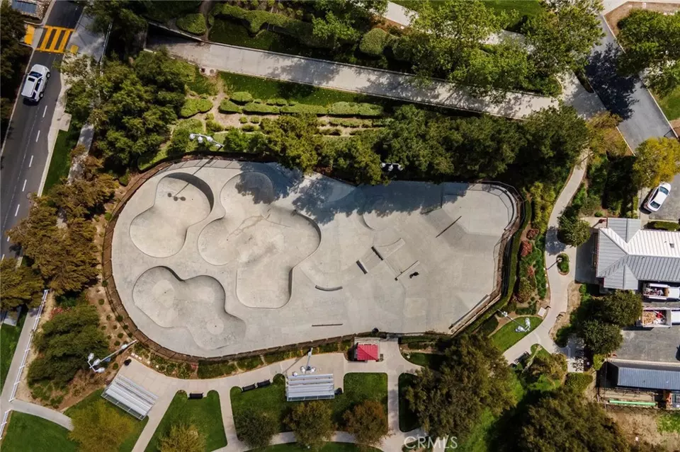 View/Area - 16 Aryshire Ln, Ladera Ranch, CA 92694 photo 5 of 6