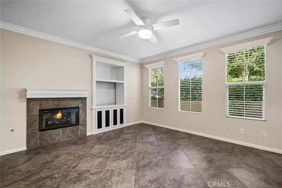Living - 16 Aryshire Ln, Ladera Ranch, CA 92694 photo 2 of 5