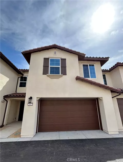 301 San Miguel Island Dr, Camarillo, CA 93012