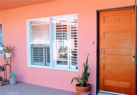 1023 E 1st St #19, Long Beach, CA 90802 photo 4