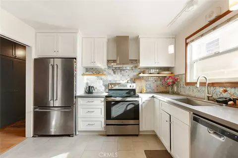 1023 E 1st St #19, Long Beach, CA 90802 photo 11