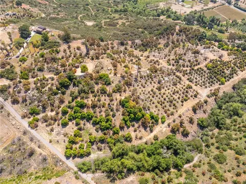 0 Las Palmeras Dr, Temecula, CA 92590