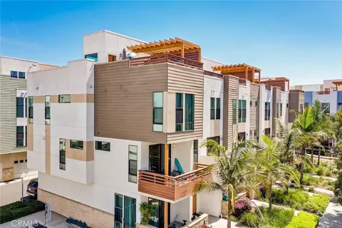 1680 Grand Vw, Costa Mesa, CA 92627