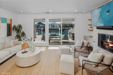 16133 Saint Croix Cir, Huntington Beach, CA 92649