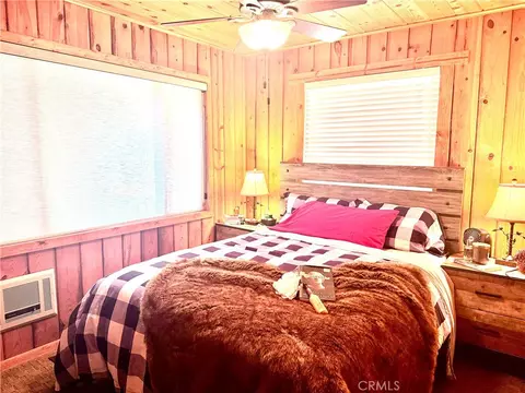 Bedroom - 45583 Poso Park Dr, Posey, CA 93260 photo 2 of 3
