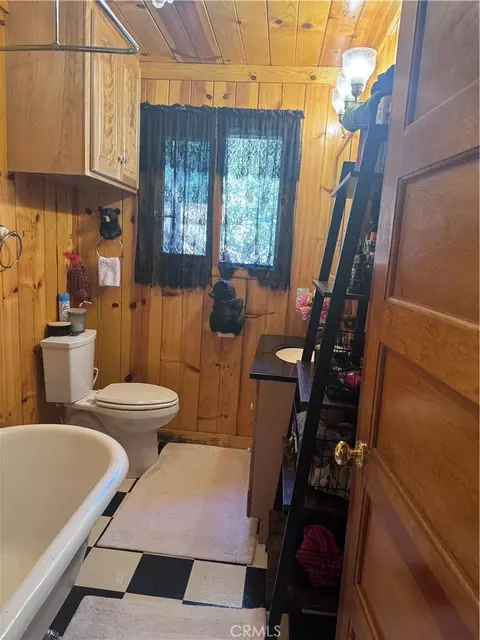 Bath - 45583 Poso Park Dr, Posey, CA 93260 photo 1 of 1