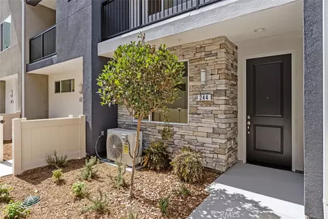 244 S Cascade Palm Dr, Anaheim, CA 92802