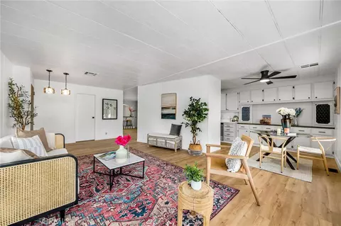 9391 California Ave #22, Riverside, CA 92503