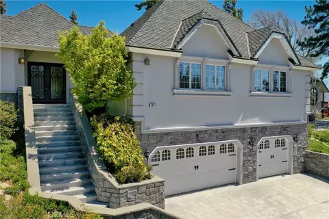 1031 Black Oaks Dr, Lake Arrowhead, CA 92352