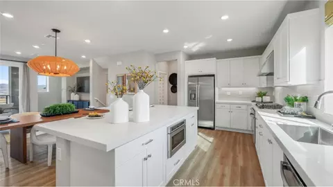26676 Blue Hills Loop, Valencia, CA 91381