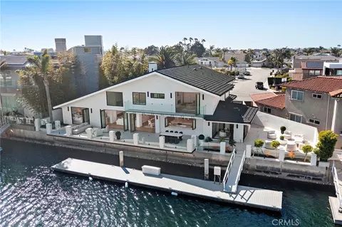 16602 Ensign Cir, Huntington Beach, CA 92649