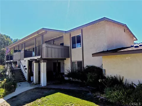 26373 Oak Highland Dr #E, Newhall, CA 91321