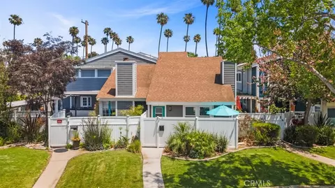 624 W Wilson St #B1, Costa Mesa, CA 92627
