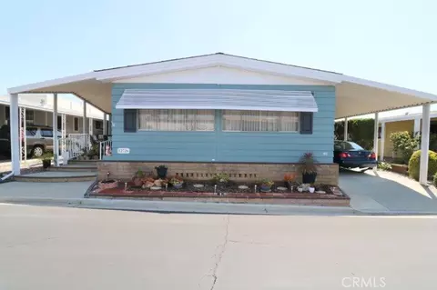 12726 Lake Forest Dr #25, La Mirada, CA 90638