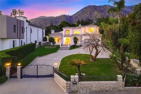 3277 Barhite St, Pasadena, CA 91107