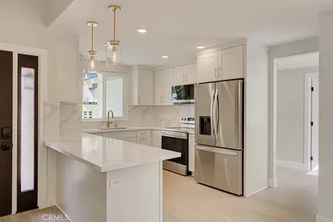 47 Calle Aragon #D, Laguna Woods, CA 92637
