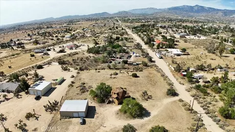 View/Area - 10075 Monte Vista Rd, Phelan, CA 92371 photo 2 of 5