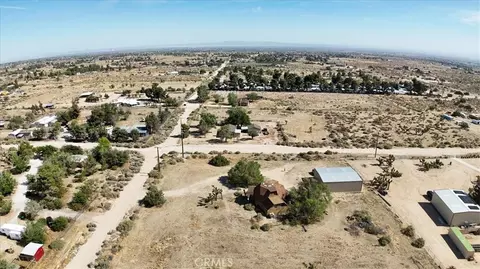 View/Area - 10075 Monte Vista Rd, Phelan, CA 92371 photo 4 of 5