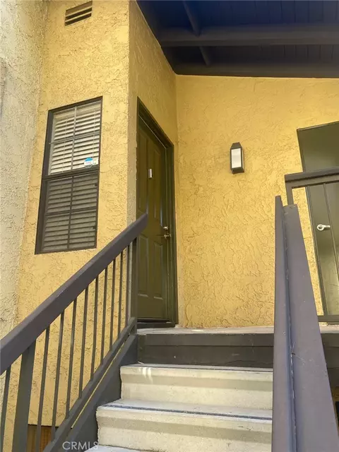 25641 Indian Hill Ln #C, Laguna Hills, CA 92653