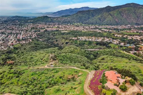 350 Roughrider Rd, La Verne, CA 91750