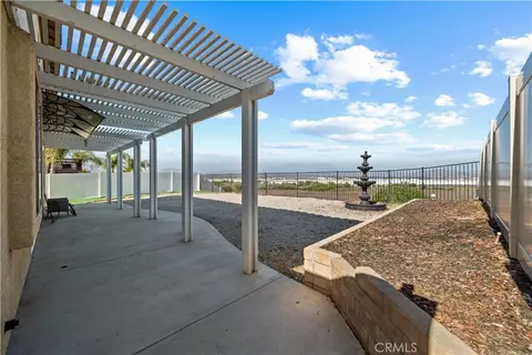 8840 Greenlawn St, Riverside, CA 92508