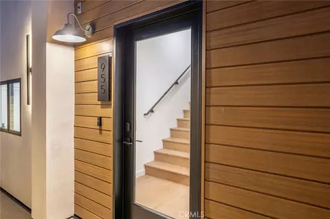 957 Everett St, Los Angeles, CA 90026
