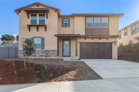 2004 Saguaro Gln, Escondido, CA 92025