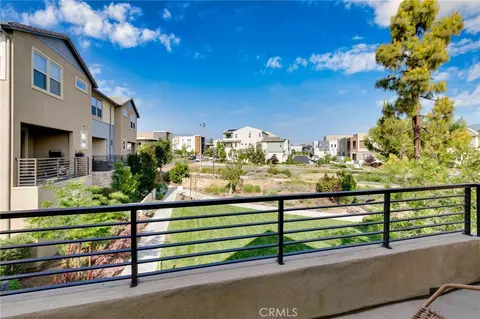 484 Chorus, Irvine, CA 92618