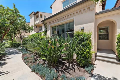 107 Tubeflower, Irvine, CA 92618