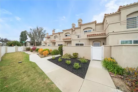 1845 Plaza Del Amo #C, Torrance, CA 90501