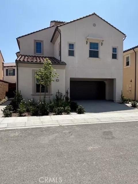 109 Escala, Irvine, CA 92618