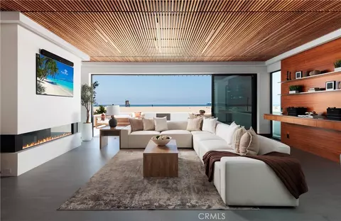 7104 W Oceanfront, Newport Beach, CA 92663