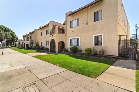 905 Cherry Ave, Long Beach, CA 90813