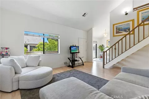 39239 Walnut Ter, Fremont, CA 94536