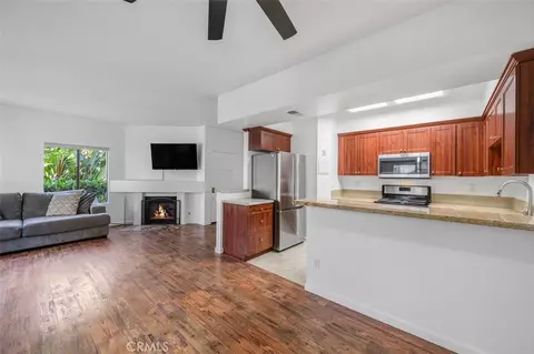 4822 Tiara Dr #104, Huntington Beach, CA 92649