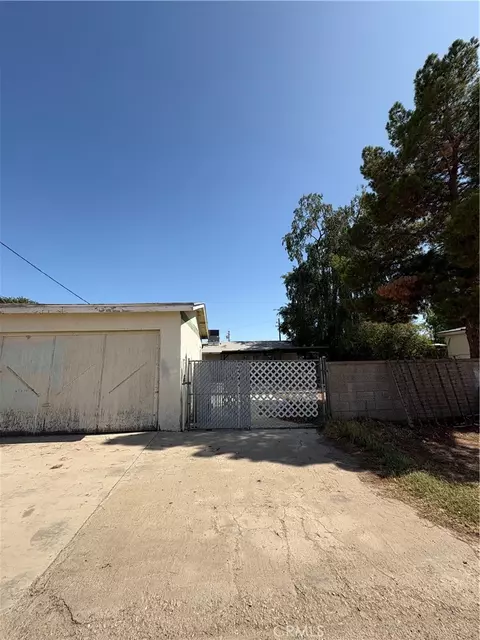 927 E Murphy, Blythe, CA 92225 photo 11
