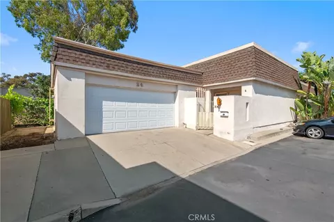 24 Queens Wreath Way, Irvine, CA 92612